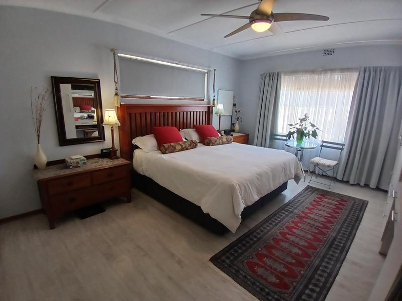 4 Bedroom Property for Sale in Stilbaai Wes Western Cape